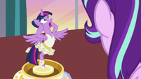 Twilight Sparkle freaking out S7E10