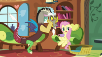 Fluttershy muy apenada para hablar T5E7