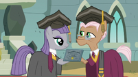 Maud Pie receiving her rocktorate S7E4