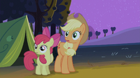 Apple Bloom and Applejack gasping S2E5