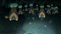 Bats sleeping S6E5