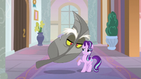 Leaf Discord getting in Starlight's face S8E15