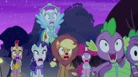 Main cast spooked by Granny Smith S5E21