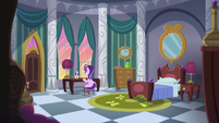Starlight talks to Twilight in her castle suite S7E10