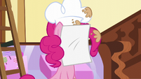 A scroll on Pinkie's face S5E19