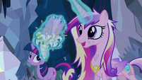 Princess Cadance solve problem S2E26