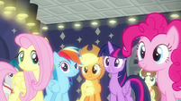 Rarity's friends happy for her S6E9