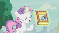 Sweetie Belle levitating book of fairy tales S7E8
