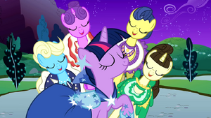Twilight and her choir S1E26.png