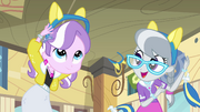 Diamond Tiara and Silver Spoon in cafeteria EG