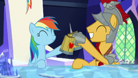 Rainbow and Magnus knock their cider cups together S7E26