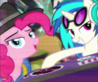 S04E22 Dj Pon-3 i Pinkie Pie