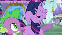 Twilight 'Facts and figues I recite with ease' S3E01