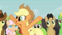 Applejack starts singing S3E8