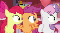 Cutie Mark Crusaders hear Big Mac enter S8E10