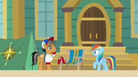 Quibble and Rainbow outside the museum S9E6