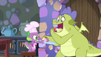 Sludge eating all of the cupcakes S8E24