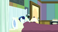 Soarin under the bedsheets S4E10
