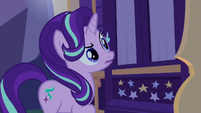 Starlight Glimmer hears Trixie's weird sleeptalk S6E25