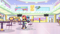 Sunset Shimmer sitting alone in the food court EGS3