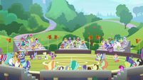 Entire stadium cheers for School of Magic S9E15