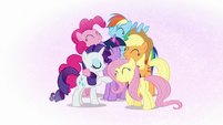 Mane Six group hug in Twilight's mind S7E2