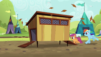 Rainbow and Scootaloo run into chicken coop S5E17