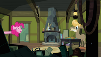 Pinkie Pie pops in on Cranky Doodle again S02E18