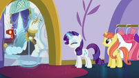 Rarity putting Fountain of Truth dress away S5E14