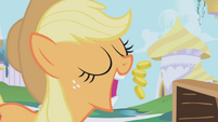 Applejack tossing bits S1E3