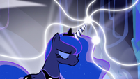 Luna moving her consciousness through the threads S5E13