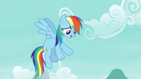 Rainbow "wanted to share these amazing pies" S7E23