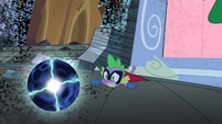 Spike drops the Electro-Orb S4E06