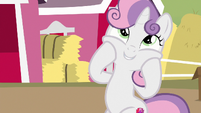 Sweetie Belle squishing her cheeks S7E8