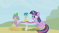 Twilight "I mean about the gala" S1E03