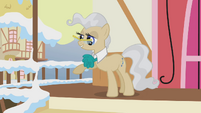 Mayor Mare "all right everypony" S1E11