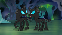 Changeling 1 "we all look the same" S8E22