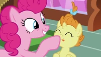 Pinkie Pie boops Pumpkin Cake's nose S7E19.png (770 KB)