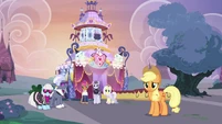 AJ, contest ponies, and judges next to rebuilt runway S7E9.png (1.05 MB)