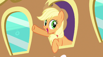 Applejack waving S2E14