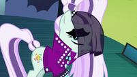 Countess Coloratura considers cancelling the contest S5E24