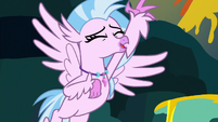 Silverstream raising her hand S9E3