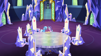 Spike, Trixie and Starlight in the throne room S7E2