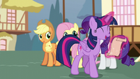 Twilight "used to set these up for me" S5E19