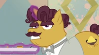 Coriander Cumin greeting unenthusiastically S6E12