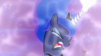 Luna "cannot hold this dream together much longer" S5E13