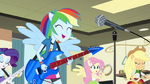 Ponified Rainbooms sing in the band room EG2