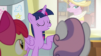 Twilight Sparkle continuing her lecture S8E12