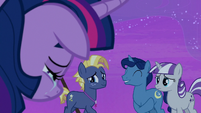Night Light "making a whole bunch of cruise ponies happy" S7E22
