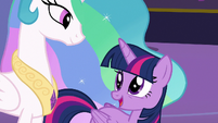 Twilight Sparkle "my cheeks are sore!" S7E1